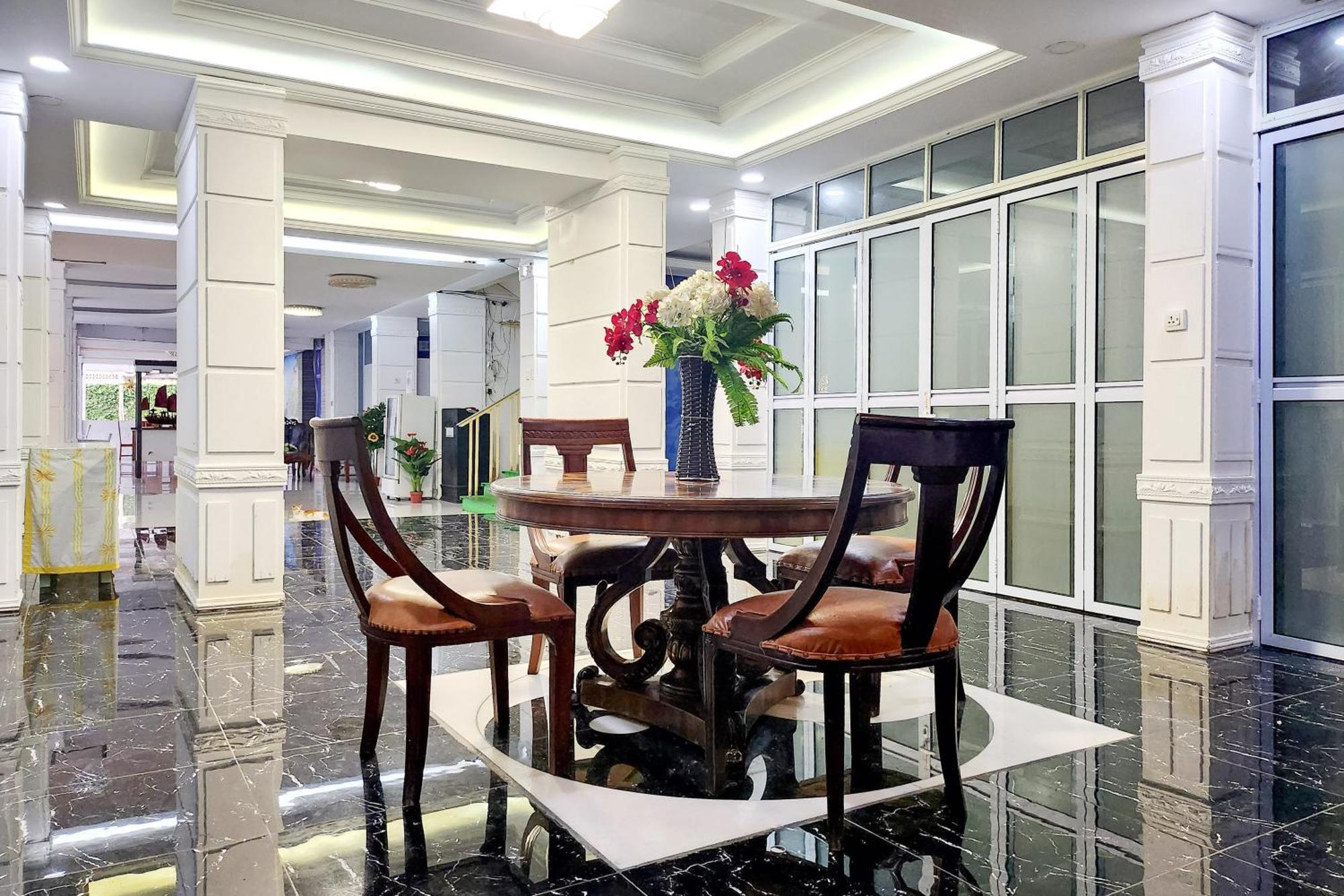 Reddoorz Near Pelabuhan Sri Bintan Pura Tanjungpinang Exterior foto