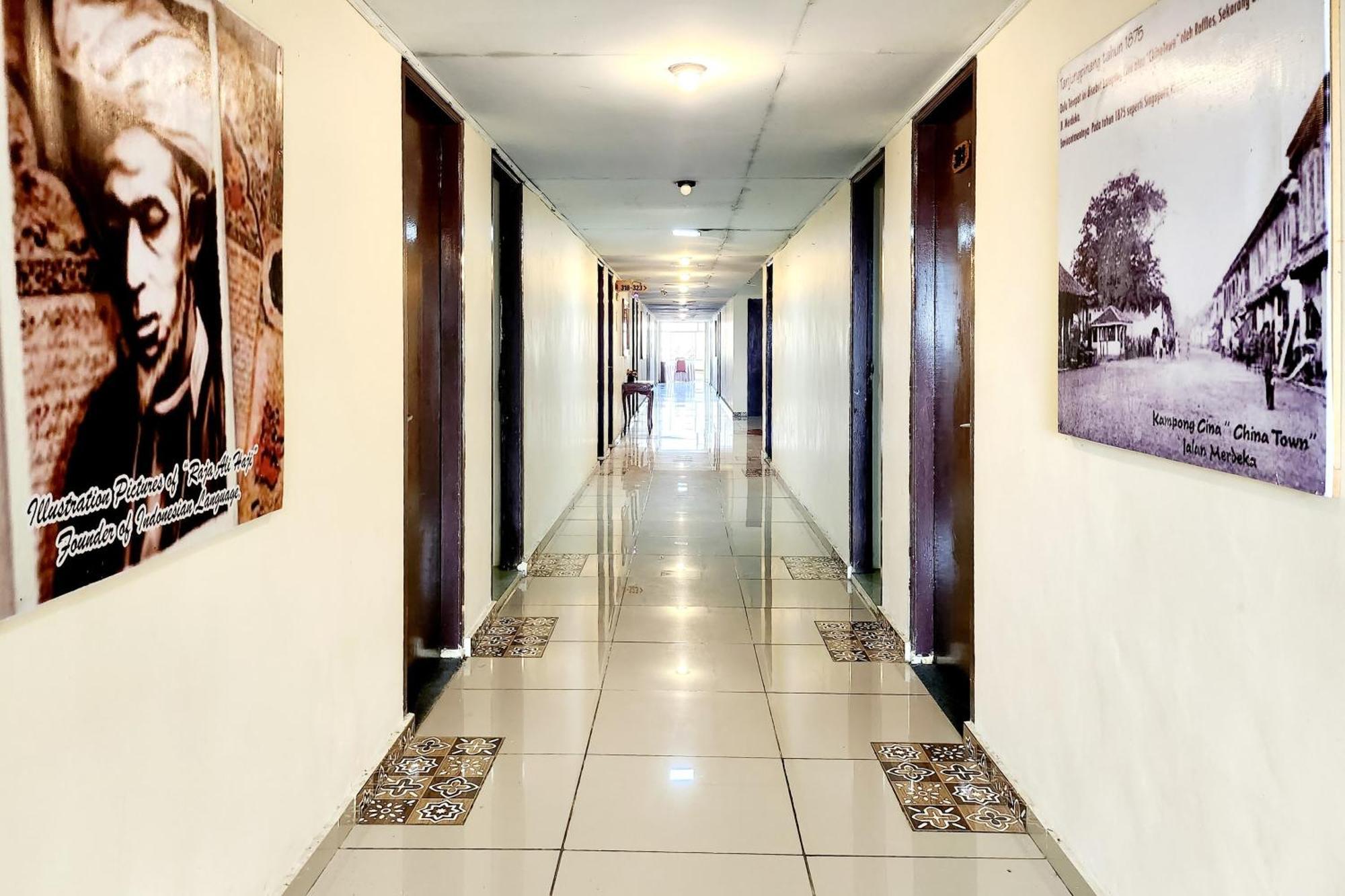 Reddoorz Near Pelabuhan Sri Bintan Pura Tanjungpinang Exterior foto