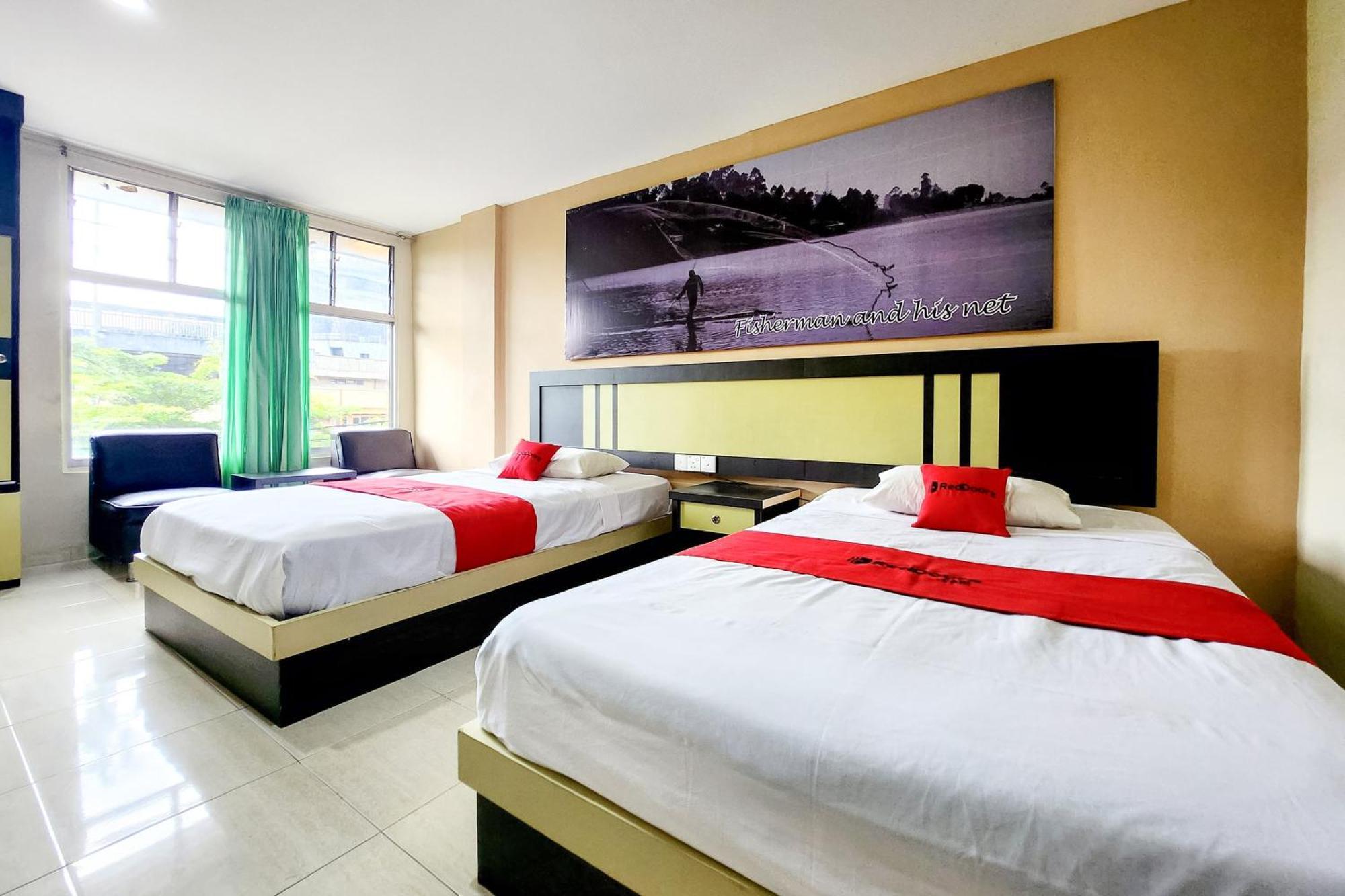 Reddoorz Near Pelabuhan Sri Bintan Pura Tanjungpinang Exterior foto